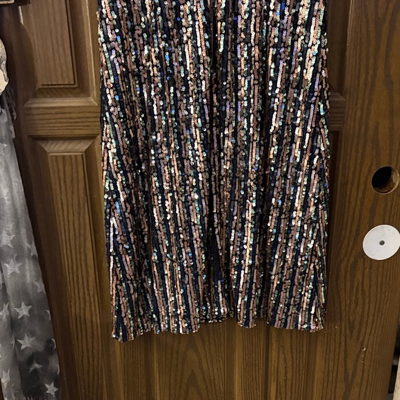 Lulu's Unforgettable Sequin Midi Dress - Picture 10 of 10